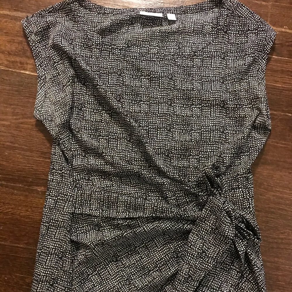 NY& Co ruched tie front work top